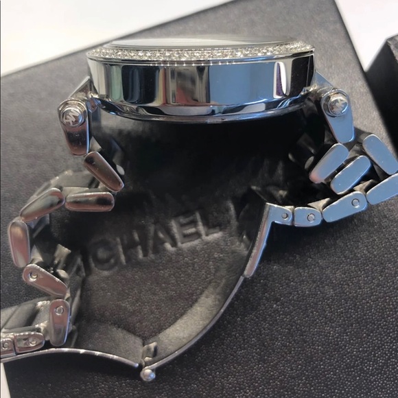 Michael Kors studded watch like NEW - Picture 5 of 6